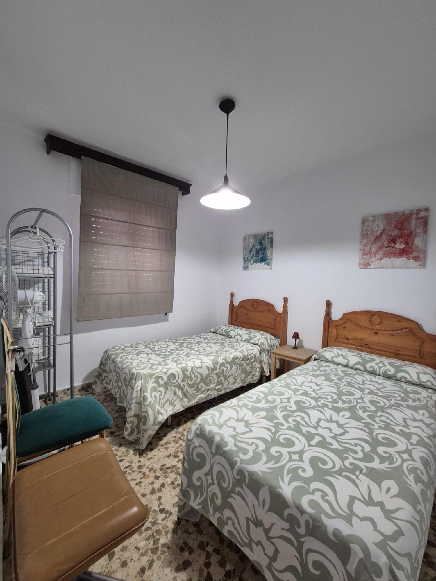 Practico Apartamento A 5 Min Andando De Gibraltar Y El Centro, Frente Al Mar Ла-Линеа-де-ла-Консепсьон Экстерьер фото